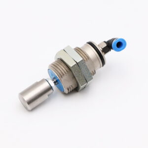 15041 Cylinder wkręcany