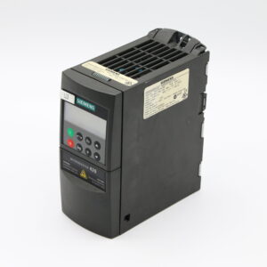 6SE6420-2AB13-7AA1 MICROMASTER 420 + 6SE6400-0BP00-0AA0