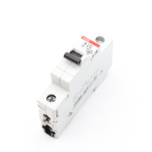 dfe1657642fe2355b7952b26048438cc