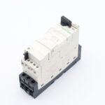 fe8e32cf54eec176af530e41878a196e